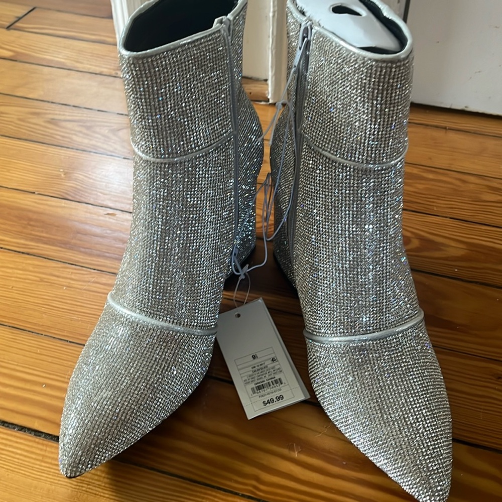 A New Day Caitlin Ankle Boots 9.5